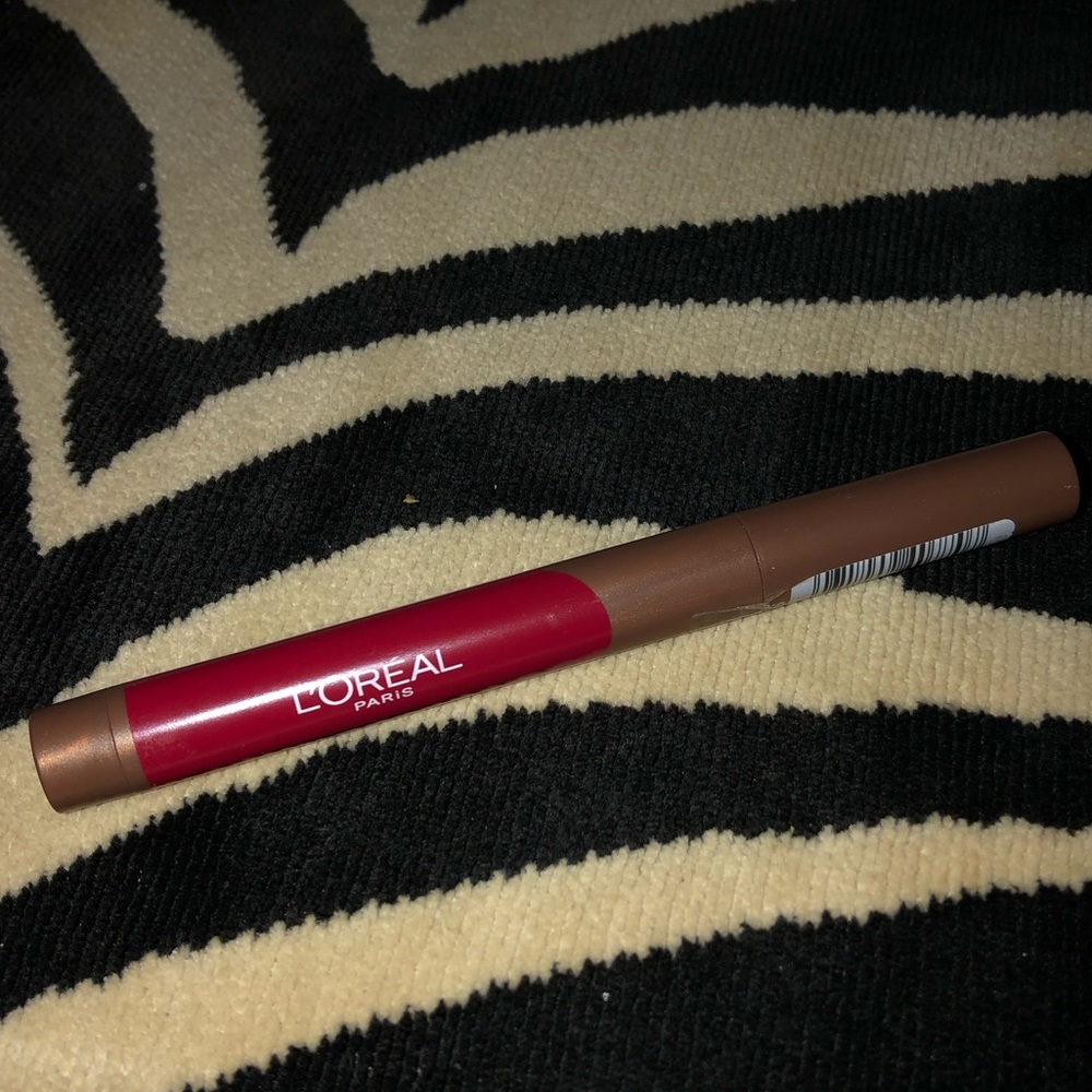 L’Oréal Paris Matte Lip Crayon 🖍#505 little chili